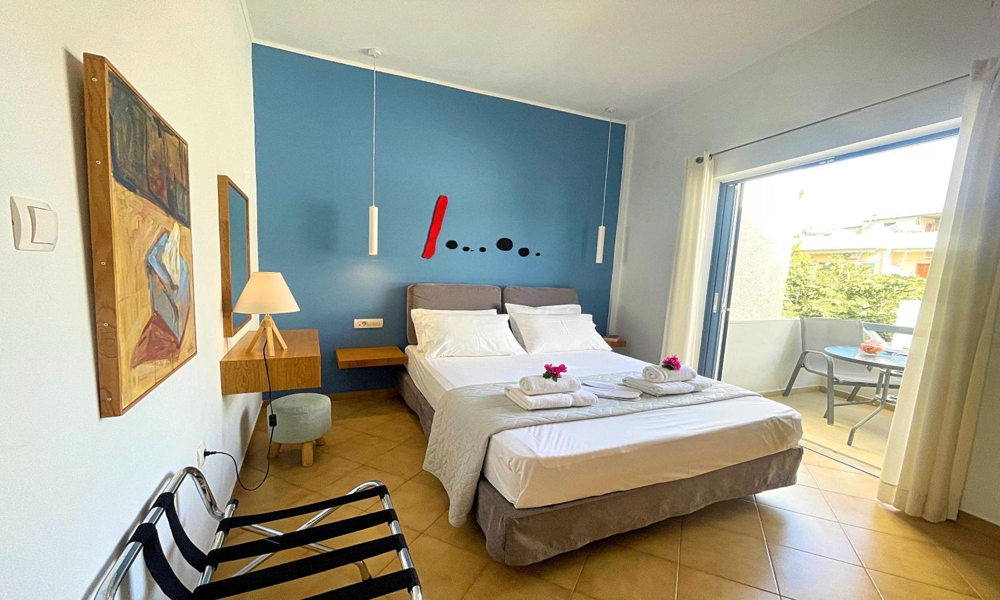 Art Apartment Palaiochora Luaran gambar
