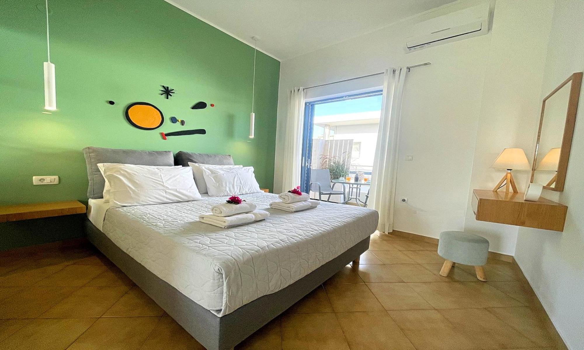 Art Apartment Palaiochora Luaran gambar