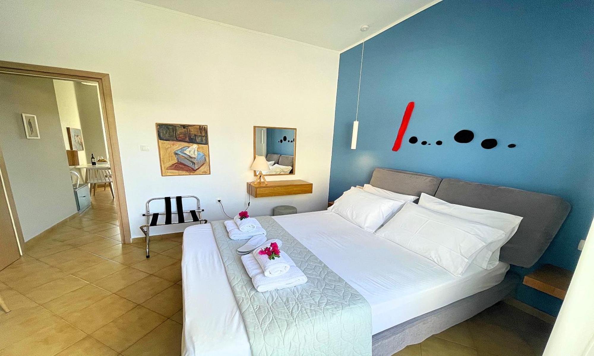 Art Apartment Palaiochora Luaran gambar