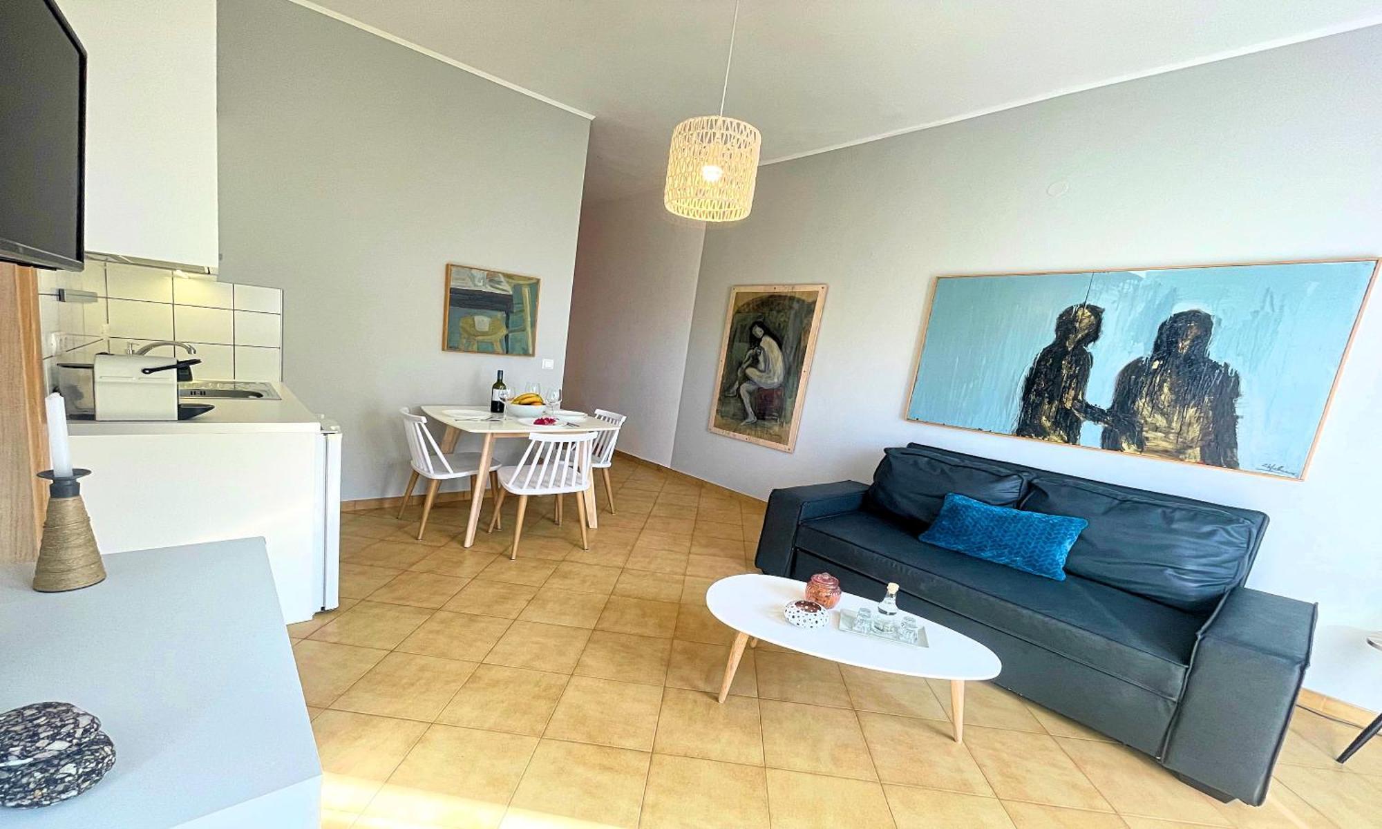 Art Apartment Palaiochora Luaran gambar
